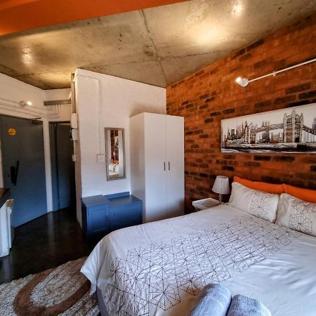 Kaleaba House In Vibey Maboneng Precint Apartment Johannesburg Luaran gambar