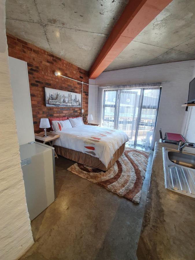 Kaleaba House In Vibey Maboneng Precint Apartment Johannesburg Luaran gambar