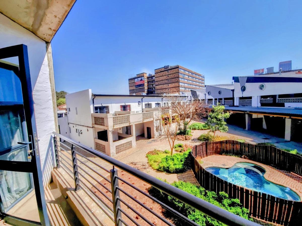 Kaleaba House In Vibey Maboneng Precint Apartment Johannesburg Luaran gambar