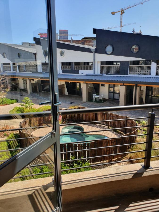 Kaleaba House In Vibey Maboneng Precint Apartment Johannesburg Luaran gambar